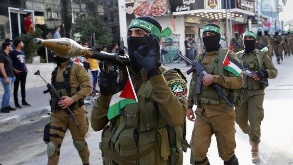 Hamas Setuju Lucuti Seluruh Senjata, Trump Klaim Perdamaian Gaza Selangkah Lagi Terwujud