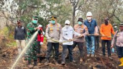 Karhutla Riau Makin Mengkhawatirkan, Kapolda dan Pangdam Turun Langsung Padamkan Api di Kerumutan