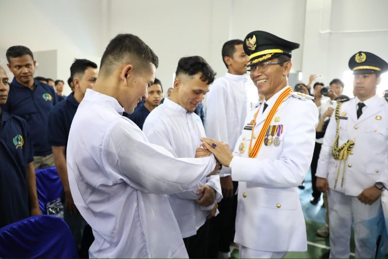 Amsakar Serahkan Remisi HUT RI, 1.357 Warga Binaan Batam Dapat Pengurangan Hukuman