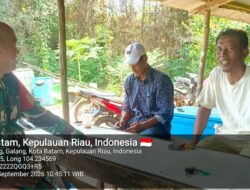 Babinsa Pulau Abang Ajak Warga Jaga Kerukunan dan Keamanan Lingkungan