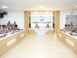 Kapolresta Barelang Tekankan Bhabinkamtibmas Harus Gercep, Personel Berprestasi Dapat Apresiasi