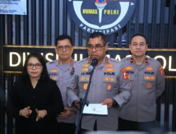 50 Pati dan 4 PNS Polri Naik Pangkat, Kapolri Pimpin Laporan Korps