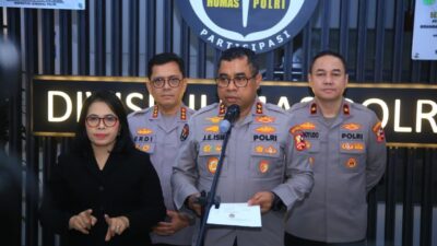 50 Pati dan 4 PNS Polri Naik Pangkat, Kapolri Pimpin Laporan Korps
