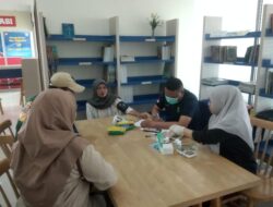 Tak Sekadar Urus Pajak, Warga Samsat Batam Center Dapat Layanan Kesehatan Gratis