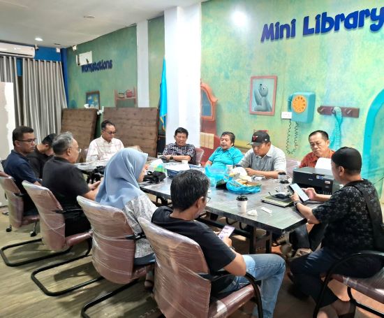 6 Hari Hilang Tanpa Kabar, PWI Kepri Doakan 5 Wartawan dan 3 Kru Kapal di Anak Krakatau