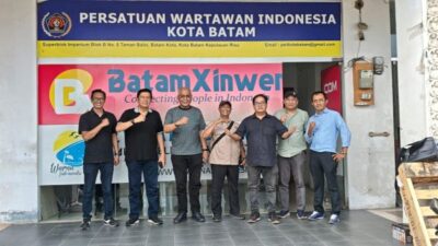 Akhmad Munir Sambangi Sekretariat PWI Batam, Tekankan Kekompakan dan Independensi