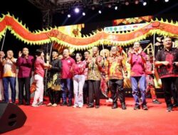 Amsakar dan Li Claudia Hadiri Puncak Mooncake Festival Batam, Ribuan Warga Tumpah Ruah di Bumi Indah