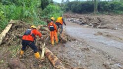 Korban Galodo Gunung Talang Solok Ditemukan Meninggal di Sungai Koto Gaek, 1 Orang Masih Hilang