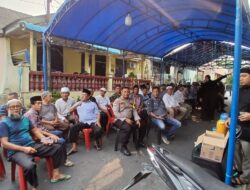 Bhabinkamtibmas Tiban Baru Melayat, Hadir di Tengah Warga yang Berduka