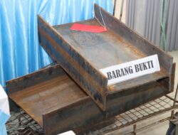 Curi 32 Batang Besi H-Beam di Nongsa, Karyawan Raup Rp22,2 Juta