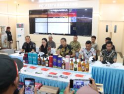 Ribuan Botol Miras Tanpa Izin Edar Disita di Bengkong, Negara Berpotensi Rugi