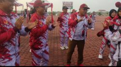 Usai Lepas Atlet Porprov, Lis Darmansyah Berjoget Bersama Ratusan Atlet