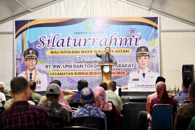 Warga Sungai Beduk Keluhkan Air Bersih hingga Jalan Gelap, Ini Respons Wali Kota Batam Amsakar