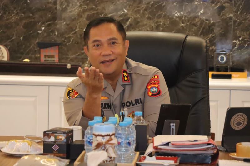 Mutasi Polri, Kapolri, Suyudi Ario Seto, Asep Safruddin, Suhendri, Kapolda Kepri, Kabareskrim, Kabaintelkam, Polda Kepri,